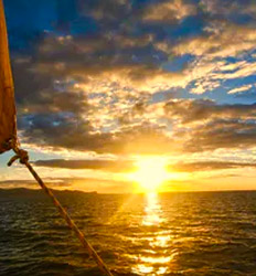 Kuna Vela Sunset Sailing & Snorkel Tour