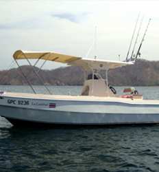La Lentitude 26 ft Center Console 5 Passengers