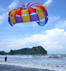 Manuel Antonio Beach Parasailing