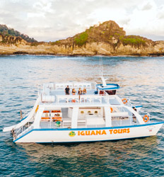 Manuel Antonio Catamaran Snorkel