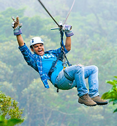 Aventura Ecológica en Puerto Limón (Tirolesa + Canal de Tortuguero)