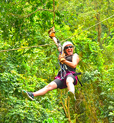 Excursión de Tirolesa + Paseo en Caballo + Caminata a la Cascada en Jaco