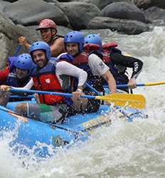 Excursión de Rafting en el Rio Pacuare