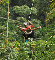 Excursión de Día Completo al Parque de Aventuras Vista Los Sueños (Conexión Inteligente - Conecta Manuel Antonio con Jacó o San José)