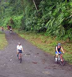 El Castillo Excursión en Bicicleta por Arenal