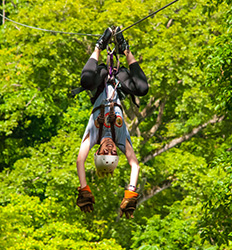 Excursión Todo Terreno en ATV o Buggy + Caminata a la Cascada + Aventura de Tirolesa en Jacó