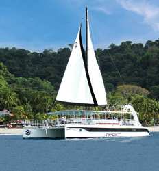 Paseo en Catamarán Privado de 60’