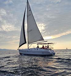 Renta de Velero Alore de 41’ en Papagayo