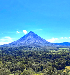 Súper Combo Arenal: Puentes Colgantes, Caminata a la Cascada & Volcán Arenal